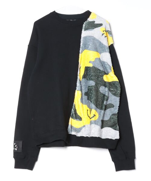 STUD MUFFIN（スタッドマフィン）の「STUD MUFFIN/スタッドマフィン/Smile Camo Asymmetry Crew Sweat（スウェット・メンズ・ベージュ/ブラック・3/2/4）」の8枚目の写真