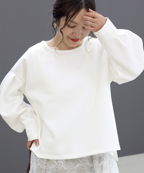 Aletta vita(アレッタビータ)の「ダンボール袖タックボートネックプルオーバー(Tシャツ/カットソー・レディース・オフホワイト/ブラック/ベージュ・FREE)」の13枚目の写真