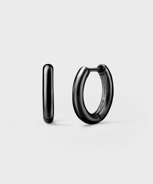4℃ HOMME+(ヨンドシーオムプラス)の「シルバー フープ ピアス(ピアス(両耳用)・メンズ・ブラック・FREE)」の1枚目の写真