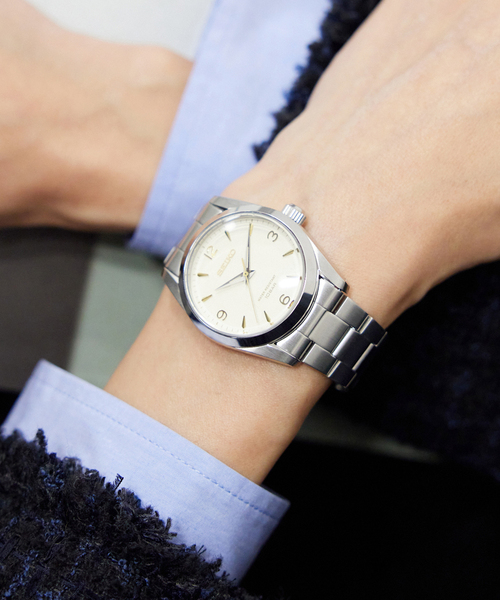 IENA（イエナ）の「《WEB限定/追加5》SEIKO Exclusive HIROB*IENA(ivory)（アナログ腕時計・レディース・シルバー・FREE）」の4枚目の写真