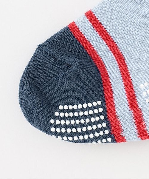 sense of wonder（センスオブワンダー）の「クルマ柄クルーソックス（ソックス/靴下・キッズ・オフホワイト/ブルー・9-11cm/11-13cm/13-15cm/15-17cm/17-19cm）」の4枚目の写真