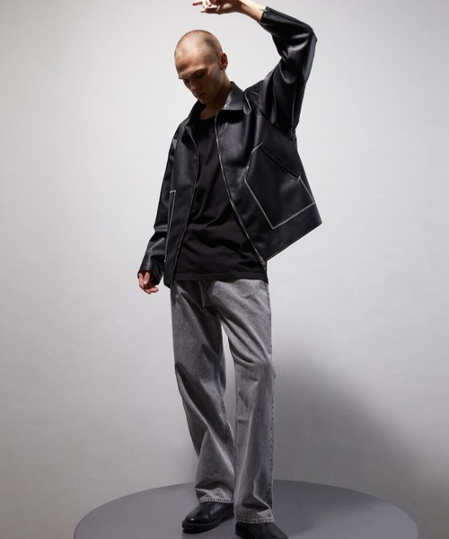 V2（ブイツー）の「V2／8142ステッチレザージャケット（ブルゾン・メンズ・ブラック・LARGE/MEDIUM）」の2枚目の写真