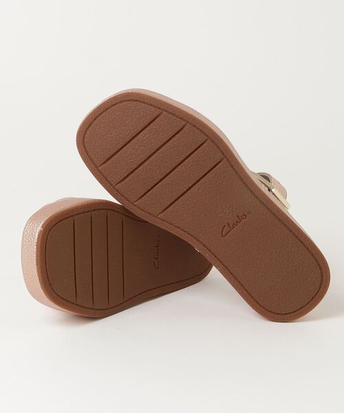 Clarks(クラークス)の「Alda Strap / アルダストラップ(コッパーメタリック)(サンダル・レディース・シャンパン・UK5/UK6/UK4/UK3/UK3.5/UK4.5/UK5.5)」の8枚目の写真