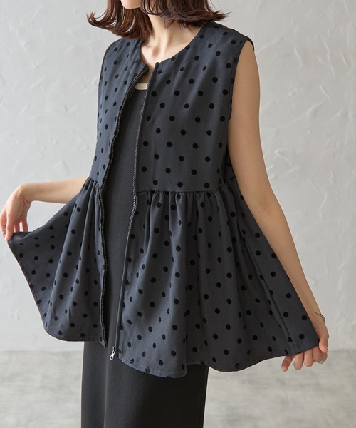 セール】フロッキードットペプラムジップアップノースリベスト(ベスト セール】フロッキードットペプラムジップアップノースリベスト(ベスト