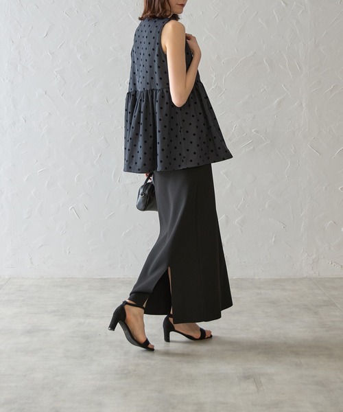 each（イーチ）の「フロッキードットペプラムジップアップノースリベスト（ベスト・レディース・グレー/ブラック/ネイビー・FREE）」の18枚目の写真