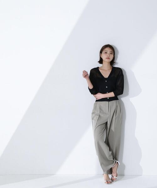 NATURAL BEAUTY BASIC(ナチュラルビューティーベーシック)の「◇Vネックシアーリブカーディガン(カーディガン/ボレロ・レディース・ダークブルー/オフホワイト/ブラック・FREE)」の17枚目の写真