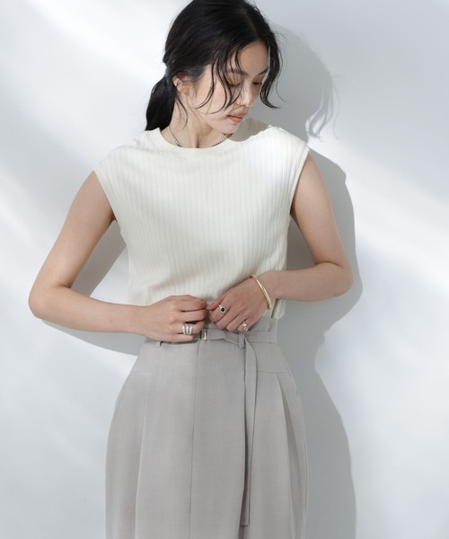 NATUさま専用 吸着 衣類スチーマー 片手で伸ばし やけど防止スチーム簡単 Neakasa