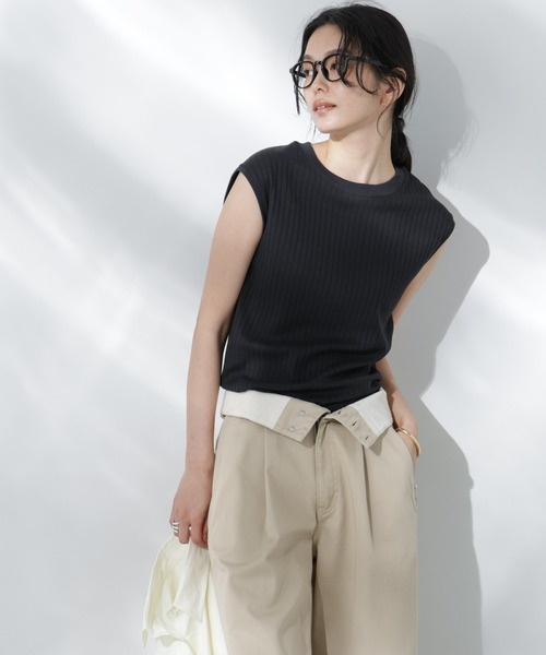 NANO universe（ナノユニバース）の「Anti Soaked(R) 汗染み防止リブノースリーブTシャツ（セットアップ可）（Tシャツ/カットソー・レディース・ブラック/カーキ/アイボリー/チャコール・S/M）」の6枚目の写真