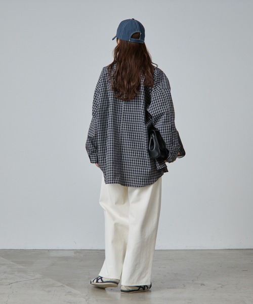 COLONY 2139（コロニートゥーワンスリーナイン）の「2タックコットンツイルストレートパンツ（その他パンツ・レディース・ネイビー/アイボリー/ブラック・MEDIUM/SMALL）」の5枚目の写真