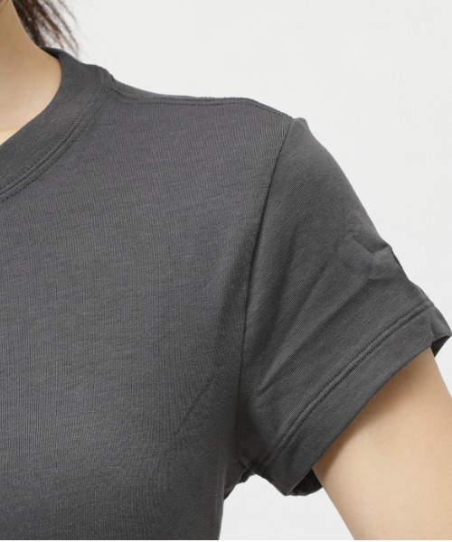 NIKE（ナイキ）の「ナイキ NIKE ナイキ  NSW チル ニット MD クロップ S/S Tシャツ OP（Tシャツ/カットソー・レディース・ホワイト/ダークグレー/ライラック・S/M/L）」の12枚目の写真