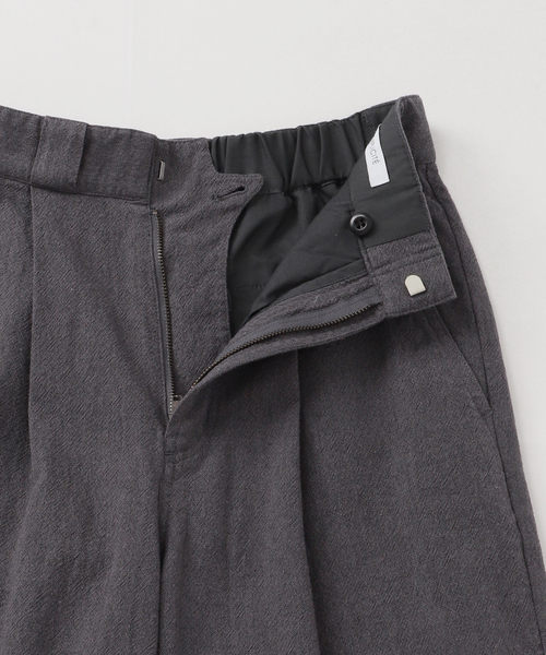 B.C STOCK(ベーセーストック)の「ウォッシャブル / ベルト付きリネンライクオックスクライミングトラウザー(その他パンツ・レディース・キャメル/アイボリー/チャコールグレー・SMALL/MEDIUM)」の4枚目の写真