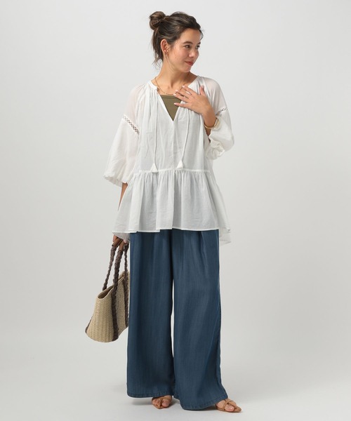 BAYFLOW(ベイフロー)の「インディアンEMBブラウス(シャツ/ブラウス・レディース・オフホワイト/ブラック/ピンク・FREE)」の4枚目の写真