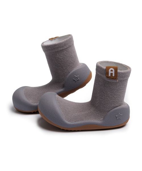 Attipas(アティパス)の「Attipas/Label ラベル(その他シューズ・キッズ・グレー/キャメル・11.5cm/12.5cm)」の2枚目の写真