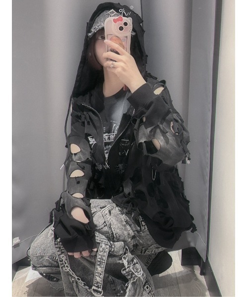 REFLEM ダメージ加工パーカー