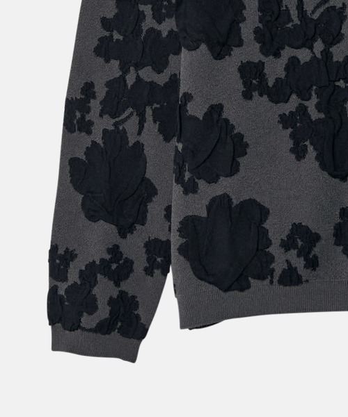 LE CIEL BLEU(ルシェルブルー)の「フラワージャカードカーディガン / Flower Jacquard Cardigan(カーディガン/ボレロ・レディース・チャコールグレー/ライトグリーン/オフホワイト・36)」の14枚目の写真