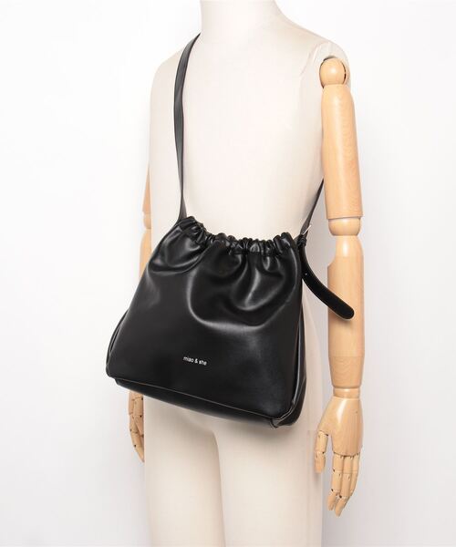 gossip！ロサンゼルス（ゴシップロサンゼルス）の「Y2K ギャザーフリル　トートバッグ 《通勤・通学に！》（ショルダーバッグ・レディース・ブラック/ブラウン・FREE）」の6枚目の写真