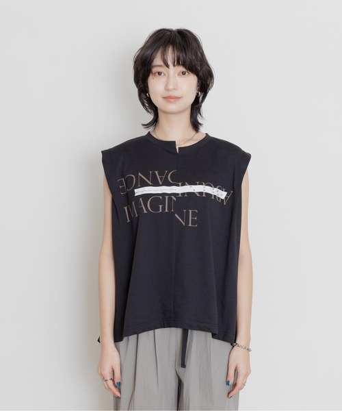 Eimee Law（エイミーロウ）の「リメイクショルダータック トップス（Tシャツ/カットソー・レディース・ダークグレー/ブラック/オフホワイト・FREE）」の17枚目の写真
