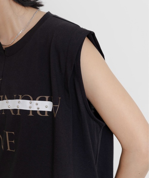 Eimee Law（エイミーロウ）の「リメイクショルダータック トップス（Tシャツ/カットソー・レディース・ダークグレー/ブラック/オフホワイト・FREE）」の9枚目の写真