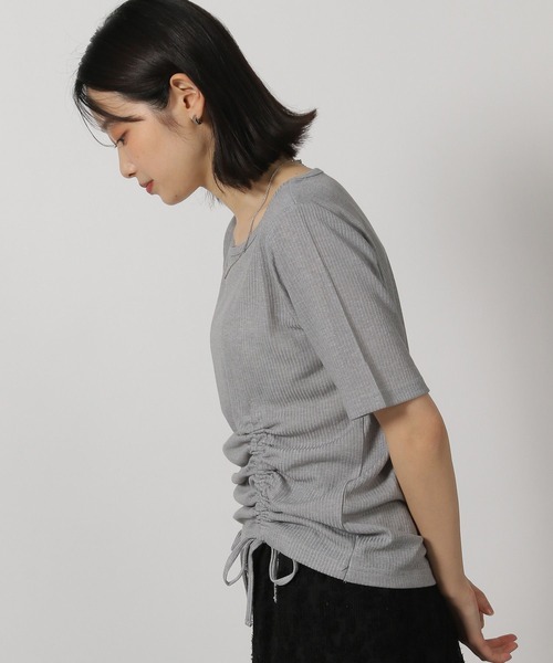 LAKOLE(ラコレ)の「ドロストシアーテレコ半袖T / 291827(Tシャツ/カットソー・レディース・グレー/オフホワイト/ブラック/イエロー・FREE)」の9枚目の写真