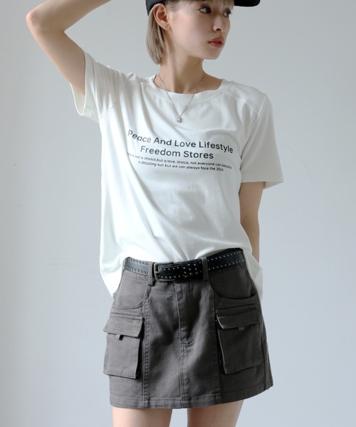 Girly Doll(ガーリードール)の「フロントロゴプリントクルーネックTシャツ(Tシャツ/カットソー・レディース・カーキ/ブラック/ホワイト・F)」の14枚目の写真