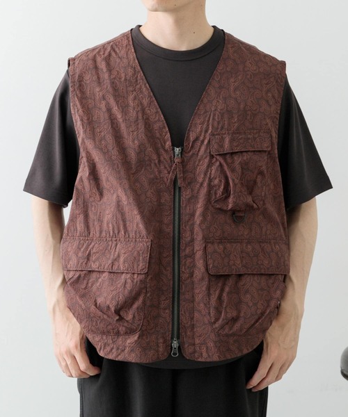 ITEMS URBANRESEARCH(アイテムズ アーバンリサーチ)の「『セットアップ対応』Nylon Paisley Vest(その他アウター・メンズ・カーキ/ブラック/ブラウン・MEDIUM/LARGE)」の2枚目の写真