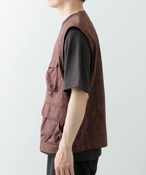 ITEMS URBANRESEARCH(アイテムズ アーバンリサーチ)の「『セットアップ対応』Nylon Paisley Vest(その他アウター・メンズ・カーキ/ブラック/ブラウン・MEDIUM/LARGE)」の5枚目の写真