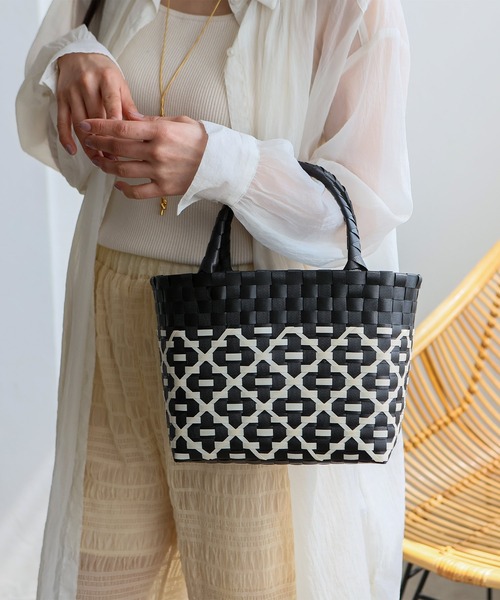 VitaFelice（ヴィータフェリーチェ）の「レトロメルカドトートバッグ かごバッグ プラかごバッグ カゴバッグ トートバッグ（かごバッグ・レディース・イエロー/グリーン/レッド/ブラック・FREE）」の19枚目の写真