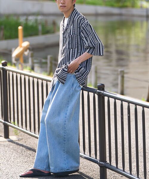 CRAFT STANDARD BOUTIQUE（クラフトスタンダードブティック）の「デニムバギーパンツ（デニムパンツ・メンズ・ブラック/ライトブルー・M/L/XL）」の19枚目の写真