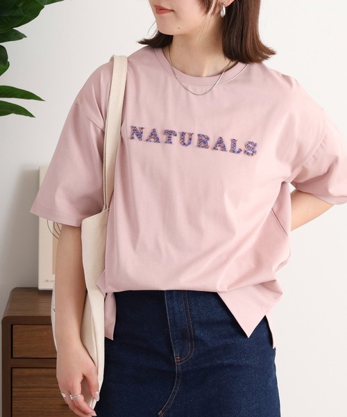 BRODIAEA(ブローディア)の「BRODIAEA 歯ブラシ加工カラフルロゴ半袖Tシャツ(Tシャツ/カットソー・レディース・グレイッシュベージュ/オフホワイト/ピンク/ブラック・40)」の19枚目の写真