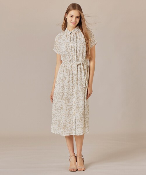 MACKINTOSH LONDON(マッキントッシュ ロンドン)の「【WEB・一部店舗限定】シルエットフラワーワンピース(ワンピース・レディース・ブラック/ベージュ・38)」の4枚目の写真