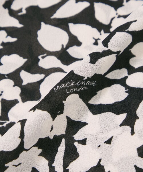MACKINTOSH LONDON(マッキントッシュ ロンドン)の「【WEB・一部店舗限定】シルエットフラワーワンピース(ワンピース・レディース・ブラック/ベージュ・38)」の10枚目の写真