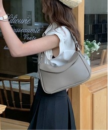 フラップハンドル2WAYショルダーバッグ