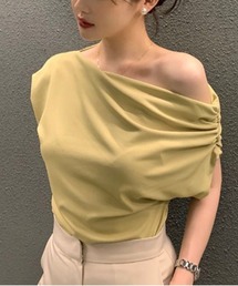 Tシャツ/カットソー（イエロー/黄色系・オフショルダー
