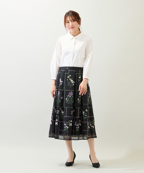 Rose Tiara(ローズティアラ)の「【セットアップ対応】パネル風刺繍スカート(スカート・レディース・ブラック/ベージュ・38/42/46)」の15枚目の写真