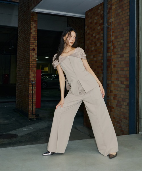 ANDRESD(アンドレスド)の「ノットシャツドッキングセットアップドレス / knot shirt docking setup dress(パンツドレス・レディース・チャコール/ベージュ/ブラック・S/L/M)」の5枚目の写真