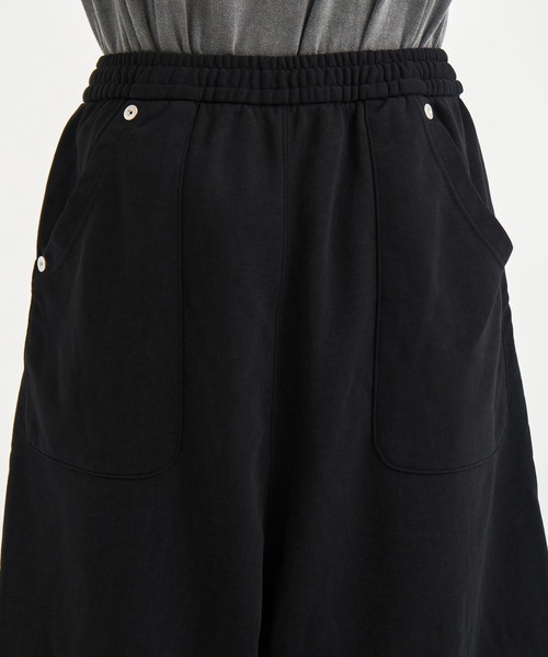 CONZ(コンズ)の「LOUNGE SHORTS/ウォッシュ加工/サルエルパンツ/(スウェットパンツ・メンズ・ブラック/グレー・1/2)」の10枚目の写真