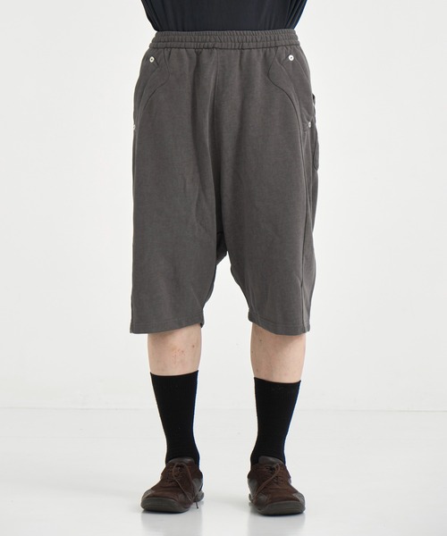 CONZ(コンズ)の「LOUNGE SHORTS/ウォッシュ加工/サルエルパンツ/(スウェットパンツ・メンズ・ブラック/グレー・1/2)」の12枚目の写真