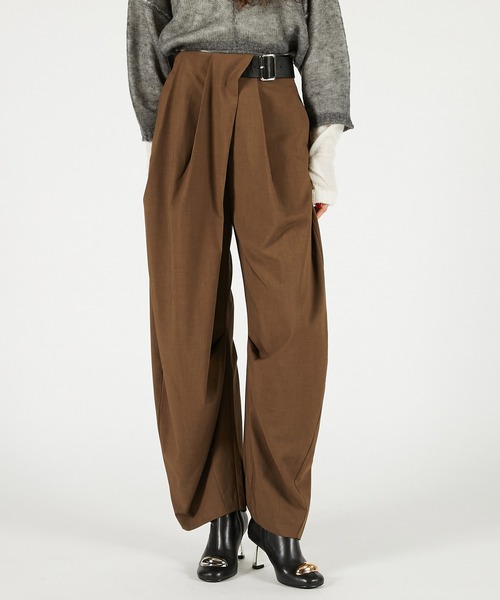 PRANK PROJECT（プランクプロジェクト）の「アシメタックベルトパンツ / Asymmetrical Belt Pants（その他パンツ・レディース・グレー/ブラック/ブラウン/ダークブラウン・36/38/34）」の3枚目の写真