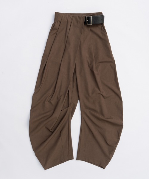 パンツ Amiur asymmetry design line tuck pants Pre-Order】アシメタックベルトパンツ / Asymmetrical Belt