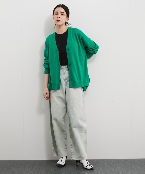 le cercle ADAM ET ROPE'(ルセルクルアダムエロペ)の「ウール混バックリンキングVネックカーディガン(カーディガン/ボレロ・レディース・ホワイト系その他/グリーン/ブラック系その他/グレー・FREE)」の17枚目の写真