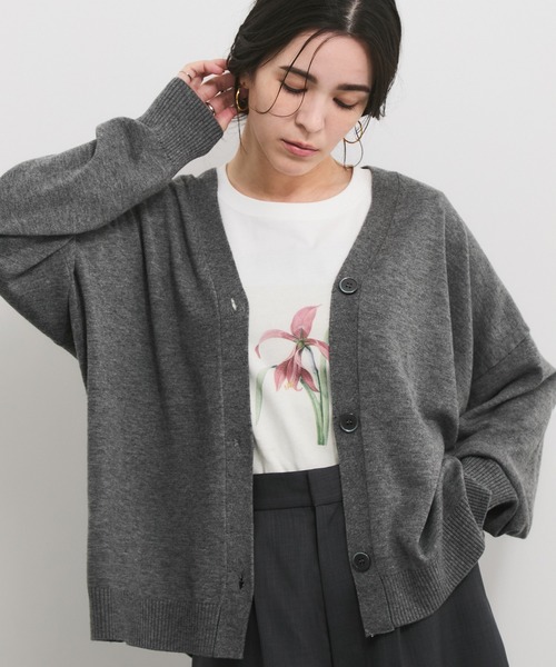 le cercle ADAM ET ROPE'(ルセルクルアダムエロペ)の「ウール混バックリンキングVネックカーディガン(カーディガン/ボレロ・レディース・ホワイト系その他/グリーン/ブラック系その他/グレー・FREE)」の22枚目の写真