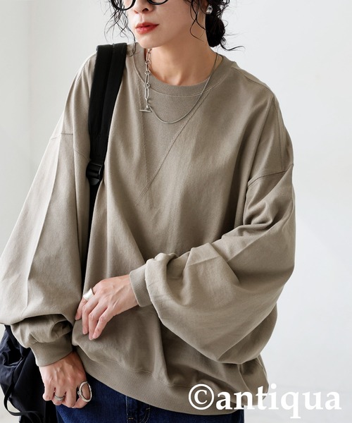 antiqua（アンティカ）の「バスクドルマン トップス（Tシャツ/カットソー・レディース・ホワイト/グレー/アッシュグレー/ブラック/グレイッシュベージュ・ONESIZE）」の5枚目の写真