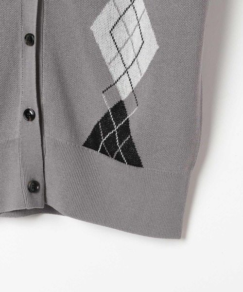 PAGEBOY（ページボーイ）の「アーガイルニットベスト（ベスト・レディース・グレー/ブラック/ブラウン・FREE）」の13枚目の写真