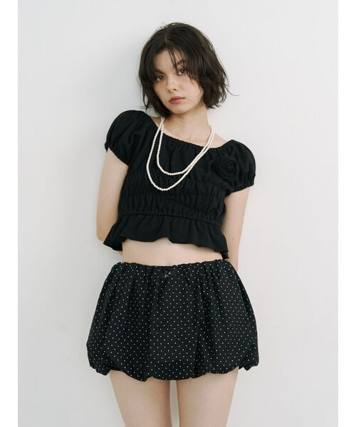 jouetie(ジュエティ)の「コサージュギャザートップス(Tシャツ/カットソー・レディース・ピンク/ブラック/グレー・MEDIUM)」の5枚目の写真