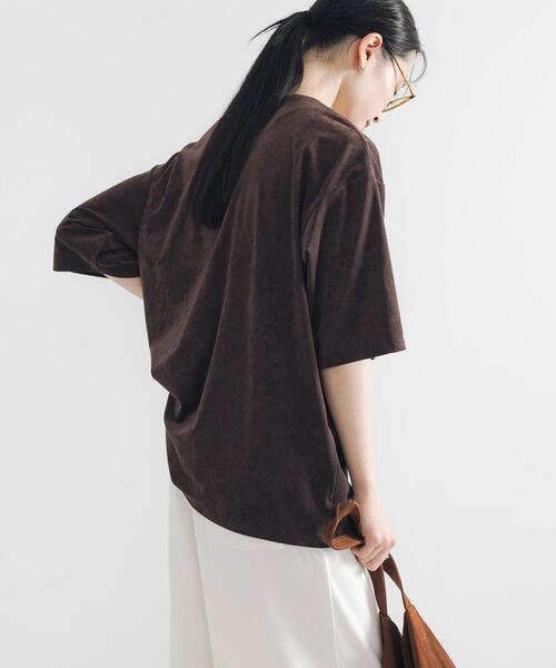 URBAN RESEARCH（アーバンリサーチ）の「スエードライクルーズカットソー（Tシャツ/カットソー・レディース・ベージュ/ブラウン・FREE）」の15枚目の写真