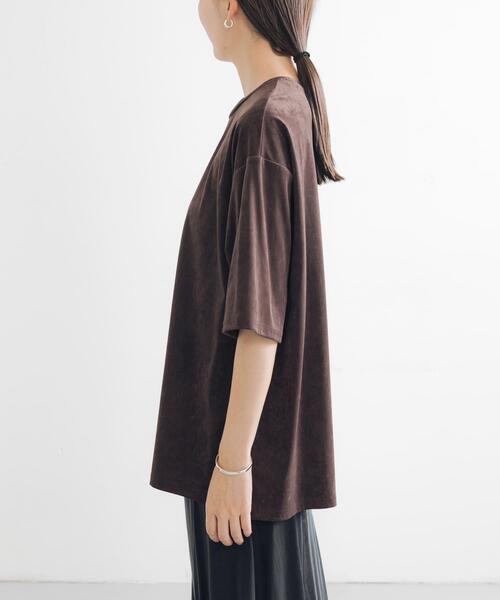 URBAN RESEARCH（アーバンリサーチ）の「スエードライクルーズカットソー（Tシャツ/カットソー・レディース・ベージュ/ブラウン・FREE）」の20枚目の写真