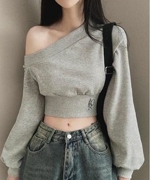 裏起毛クロップド丈オフショルダースウェット