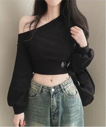 裏起毛クロップド丈オフショルダースウェット