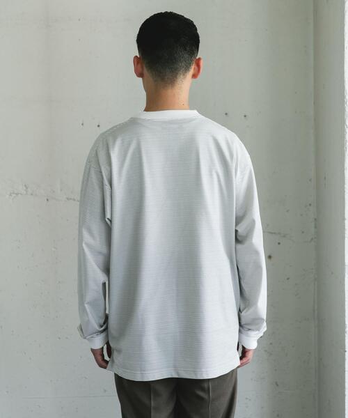 URBAN RESEARCH DOORS(アーバンリサーチドアーズ)の「クイックドライロングスリーブTシャツ(Tシャツ/カットソー・メンズ・ライトベージュ/ブラック系その他/ホワイト系その他・MEDIUM/LARGE)」の15枚目の写真