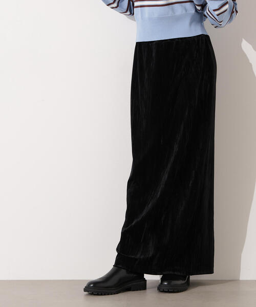 N.(N. Natural Beauty Basic)(エヌエヌナチュラルビューティーベーシック)の「【PS/低身長サイズ】ベロアナローマキシスカート(スカート・レディース・オリーブ/ブラック/ライトグリーン・P/S/MEDIUM)」の4枚目の写真